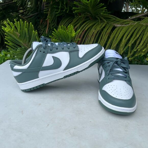 Nike Dunk Retro Low White Vintage/Green Shoes Mens Size: 9 - Picture 1 of 7